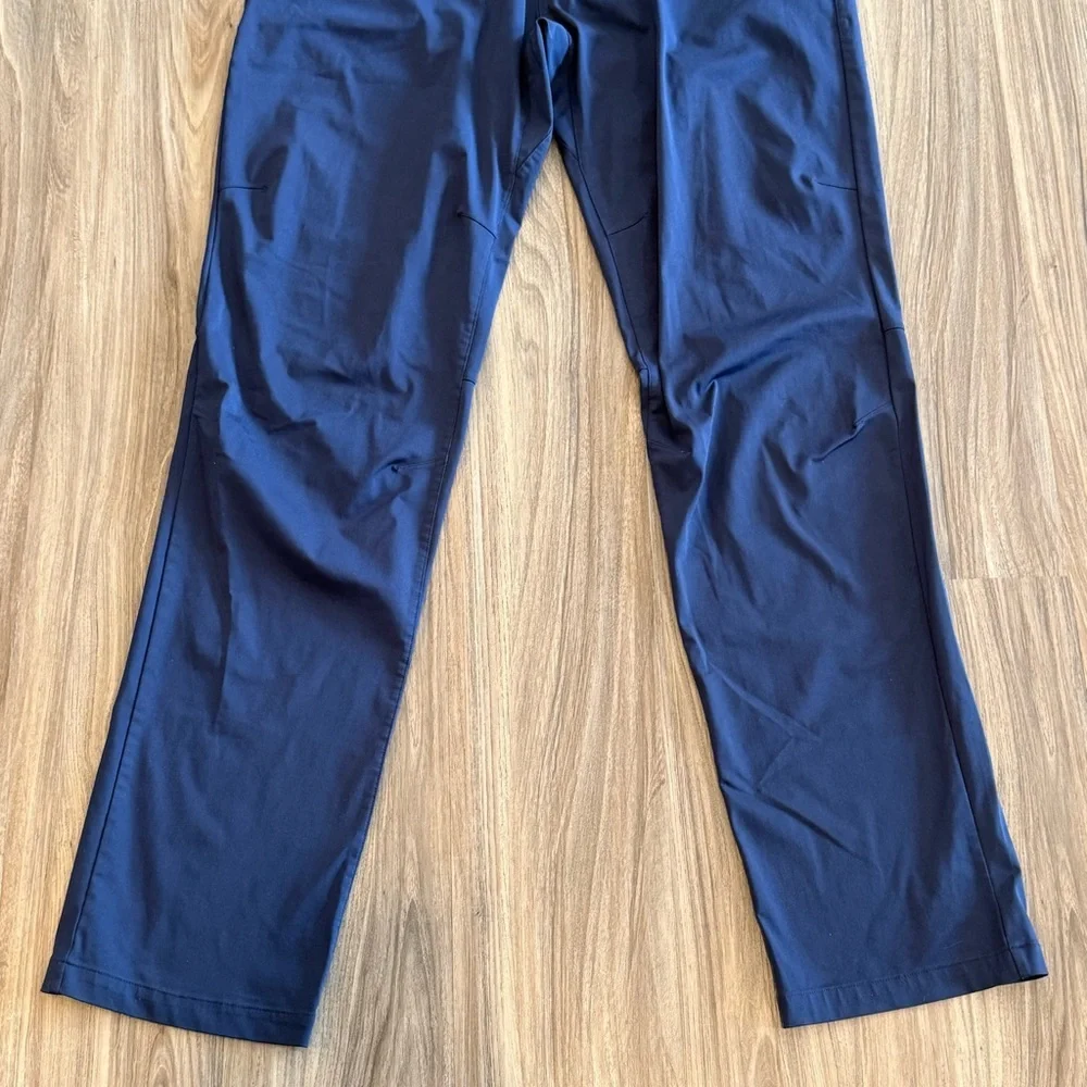 RHONE Deep Blue Chinos
